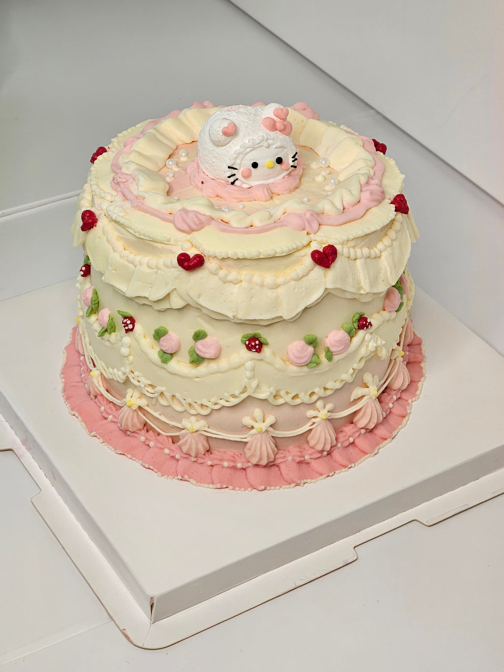 Strawberry Chocolate Vintage